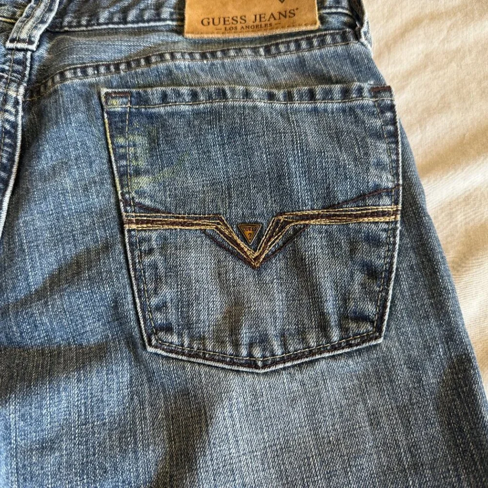 Guess Desmond Relaxed Fit Jeans Size 34 x 32